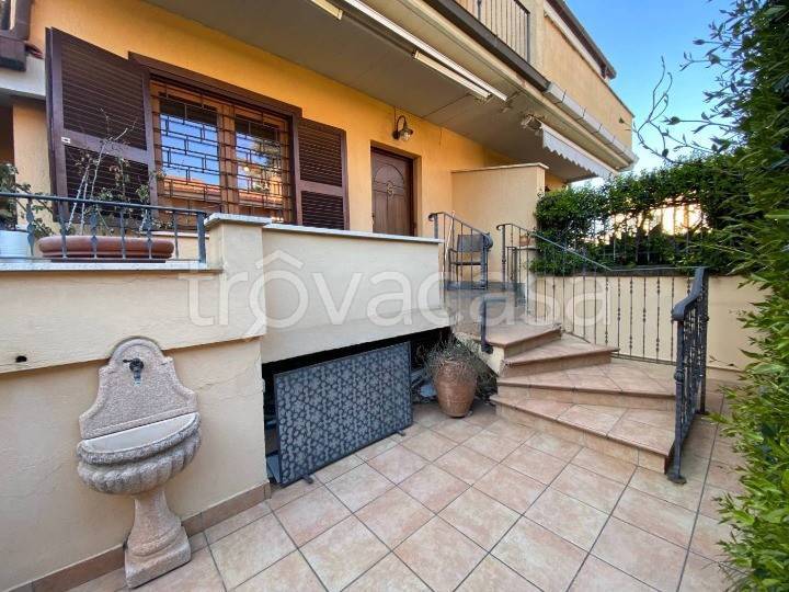 casa indipendente in vendita a Cerveteri in zona Valcanneto