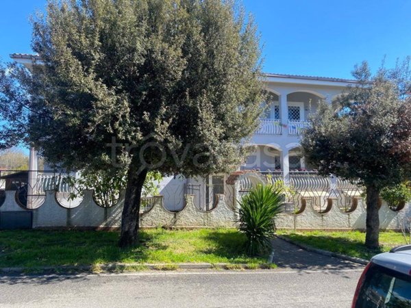 appartamento in vendita a Cerveteri in zona Valcanneto