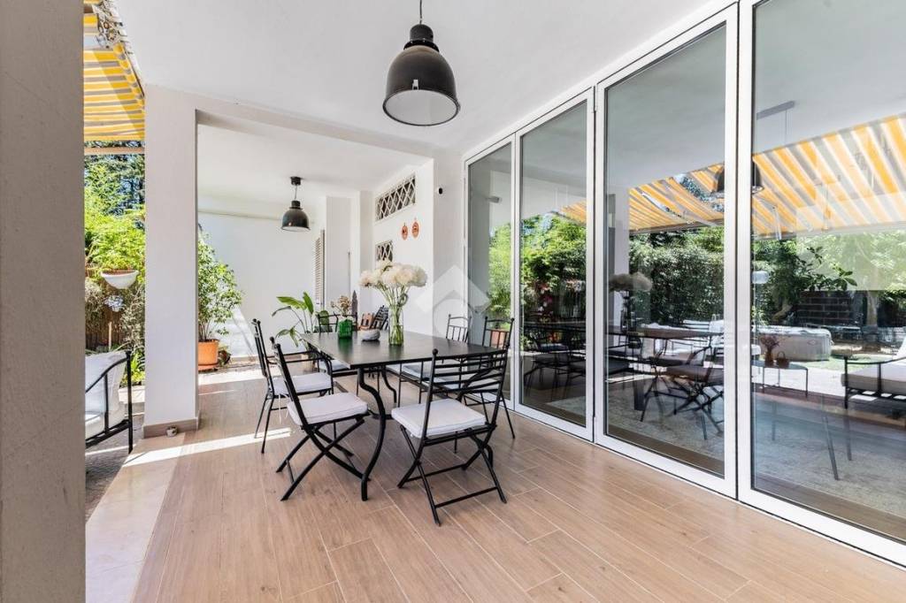 casa indipendente in vendita a Cerveteri in zona Cerqueto