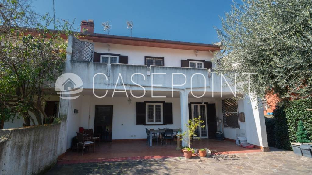casa indipendente in vendita a Cerveteri in zona Valcanneto