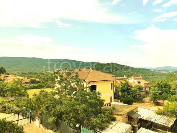 casa indipendente in vendita a Cerveteri in zona Sasso