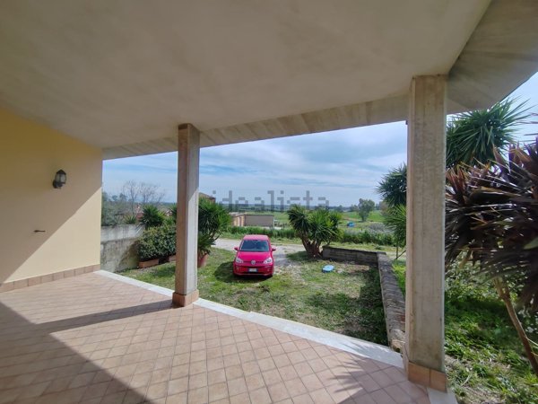 casa indipendente in vendita a Cerveteri