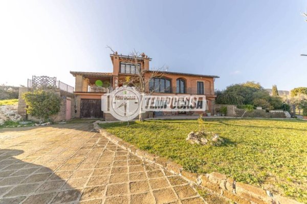 casa indipendente in vendita a Cerveteri in zona Gricciano