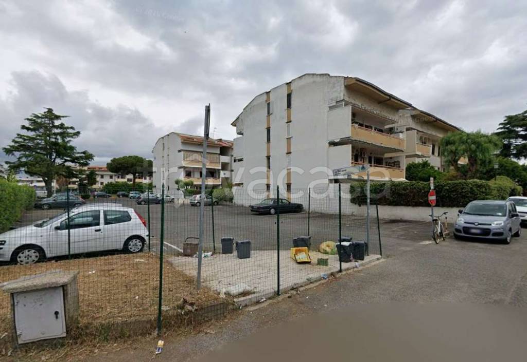 appartamento in vendita a Cerveteri in zona Marina di Cerveteri
