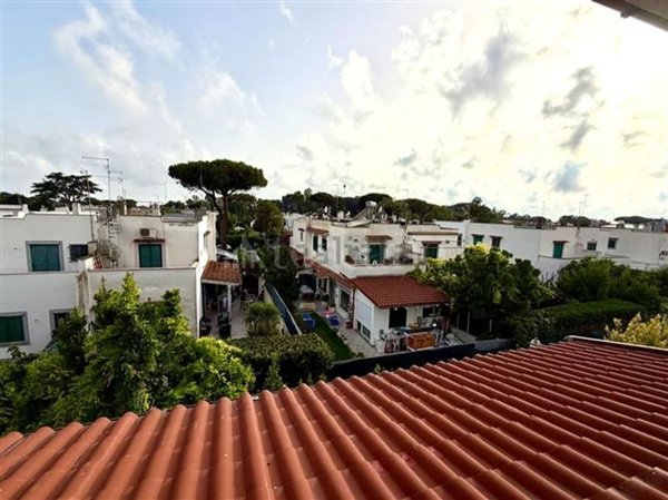 appartamento in vendita a Cerveteri in zona Cerenova