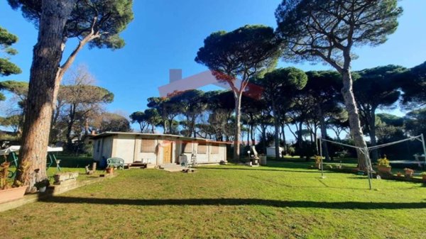 casa indipendente in vendita a Cerveteri in zona Ceri