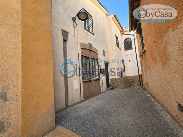 intera palazzina in vendita a Cerveteri