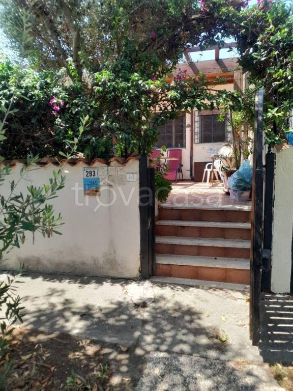 appartamento in vendita a Cerveteri in zona Marina di Cerveteri