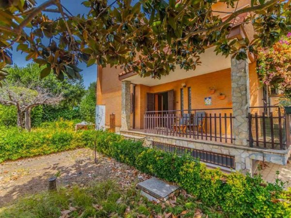 casa indipendente in vendita a Cerveteri in zona Valcanneto