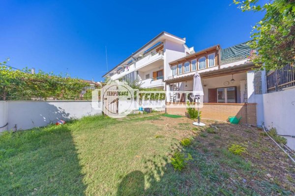 appartamento in vendita a Cerveteri in zona Marina di Cerveteri