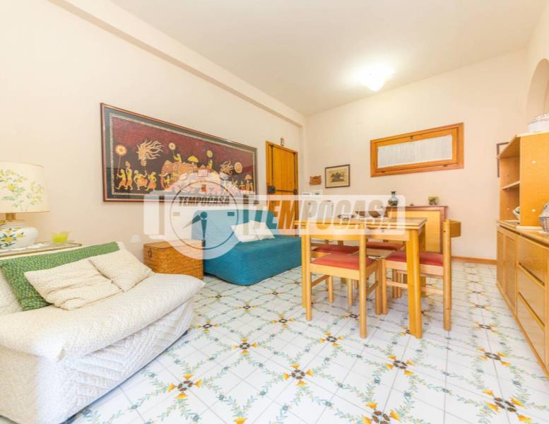 appartamento in vendita a Cerveteri in zona Campo di Mare