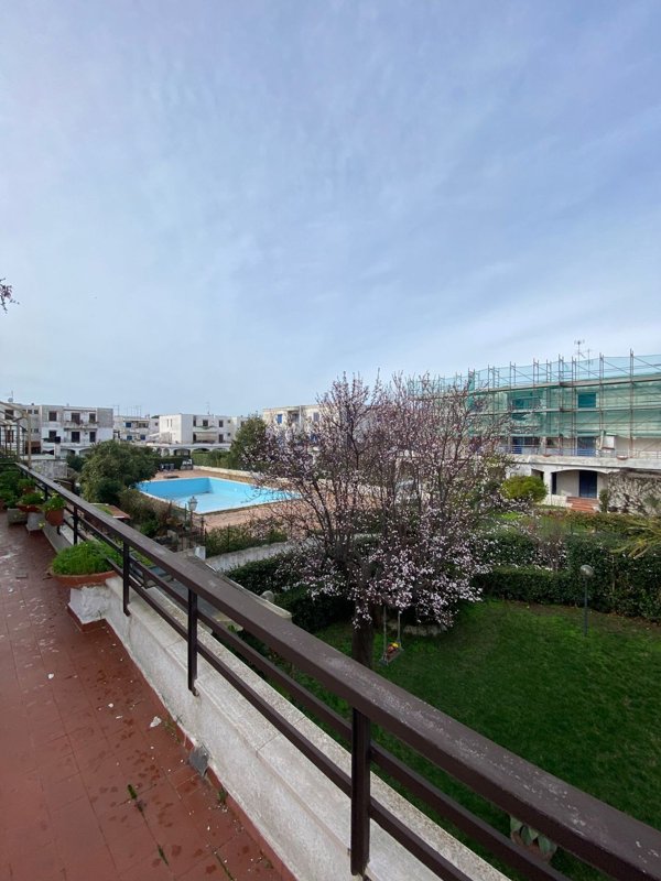 appartamento in vendita a Cerveteri in zona Marina di Cerveteri