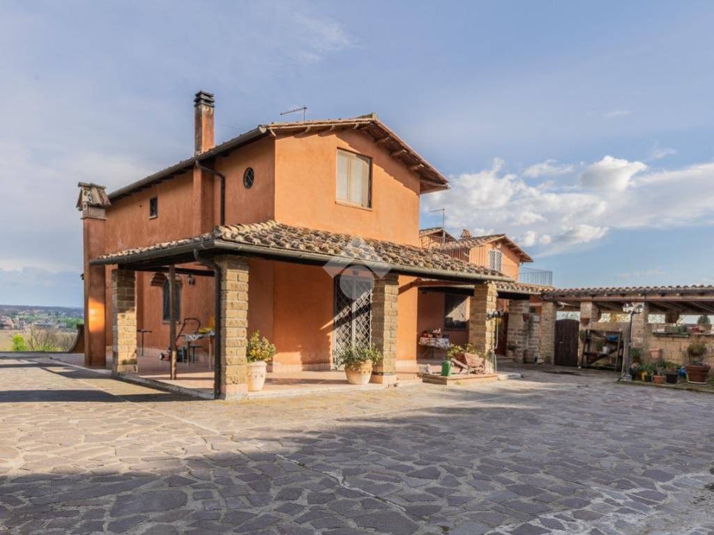 casa indipendente in vendita a Cerveteri in zona Gricciano