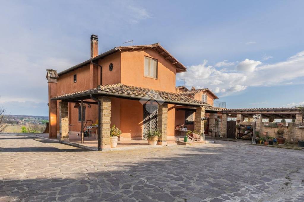 casa indipendente in vendita a Cerveteri in zona Gricciano