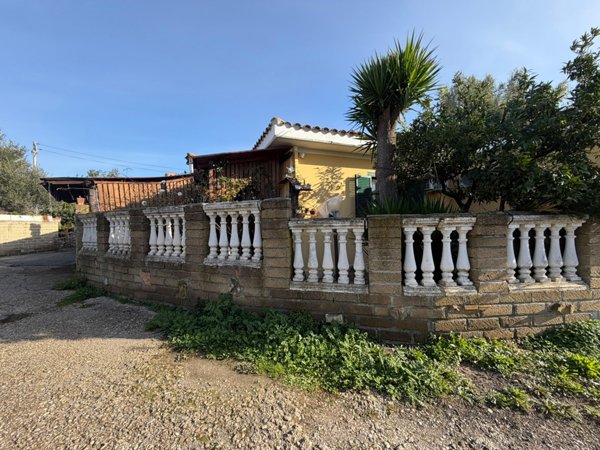 casa indipendente in vendita a Cerveteri