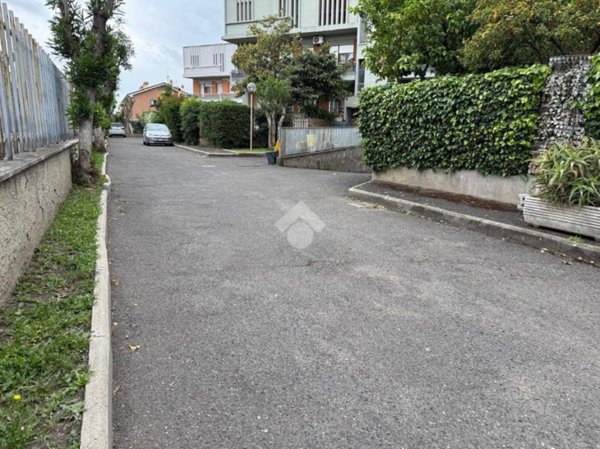 locale di sgombero in vendita a Cerveteri