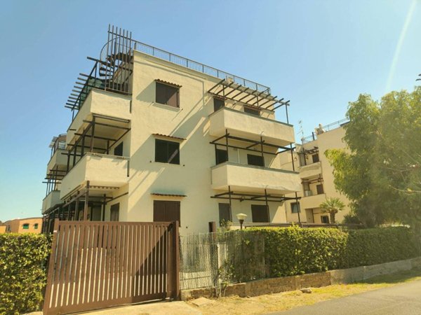 appartamento in vendita a Cerveteri in zona Cerenova