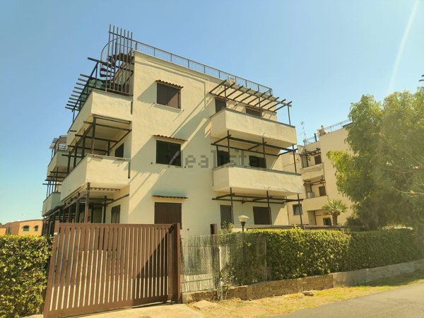 appartamento in vendita a Cerveteri in zona Cerenova