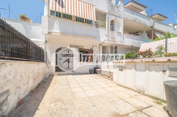 appartamento in vendita a Cerveteri in zona Marina di Cerveteri