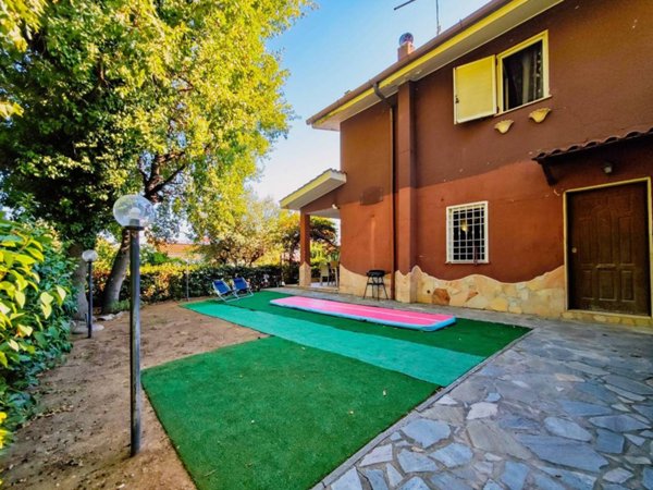 casa indipendente in vendita a Cerveteri in zona Valcanneto