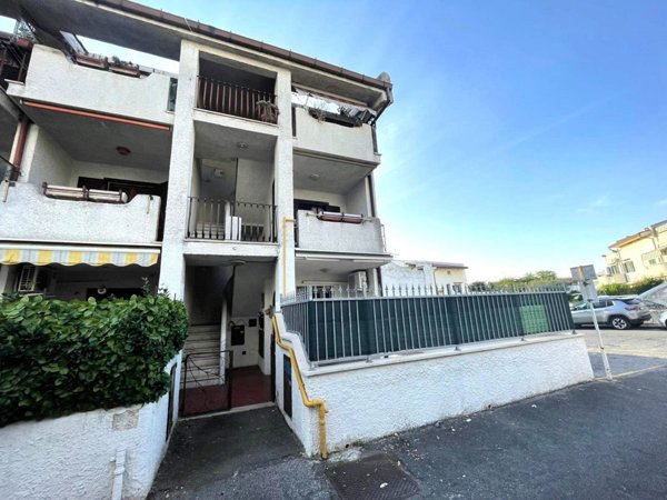 appartamento in vendita a Cerveteri in zona Marina di Cerveteri