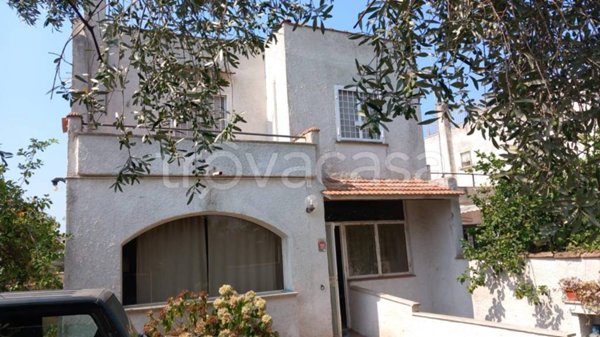 casa indipendente in vendita a Cerveteri in zona Cerenova