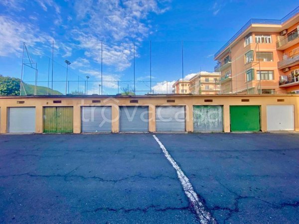 box auto in vendita a Cerveteri in zona Zambra