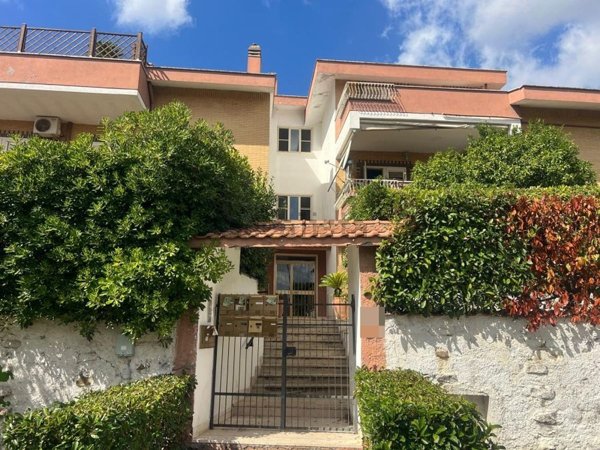 appartamento in vendita a Cerveteri in zona Valcanneto
