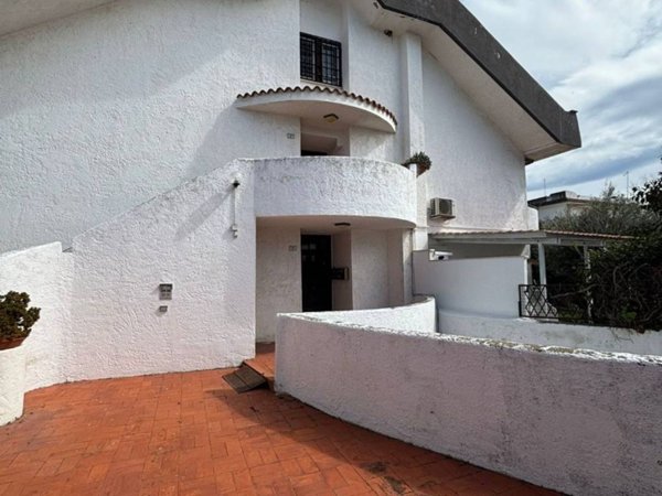 appartamento in vendita a Cerveteri in zona Marina di Cerveteri