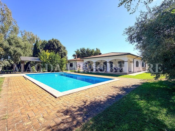 casa indipendente in vendita a Cerveteri in zona Furbara
