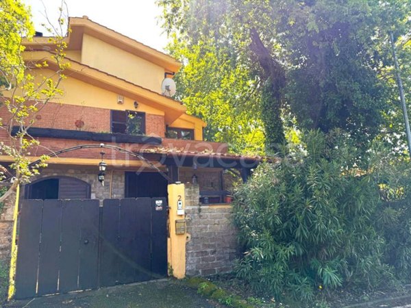 casa indipendente in vendita a Cerveteri in zona Valcanneto