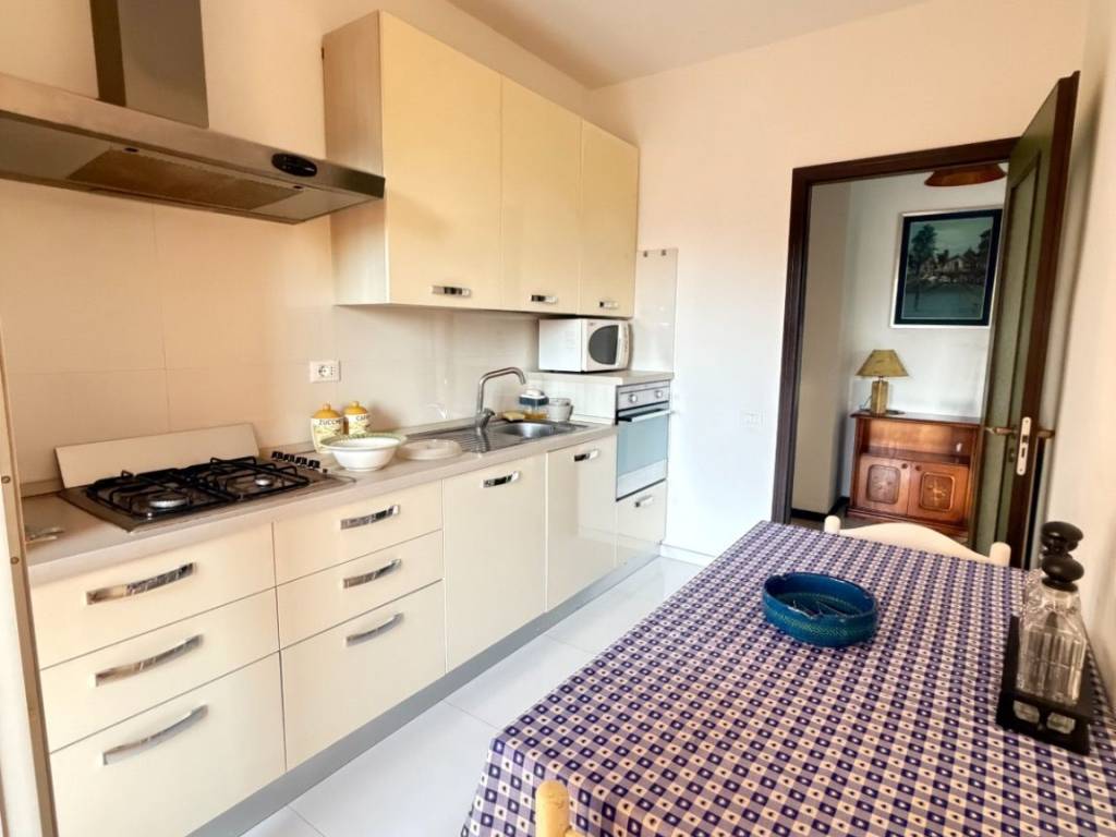 appartamento in vendita a Cerveteri in zona Cerenova