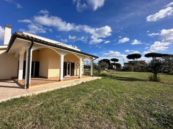 casa indipendente in vendita a Cerveteri in zona Furbara