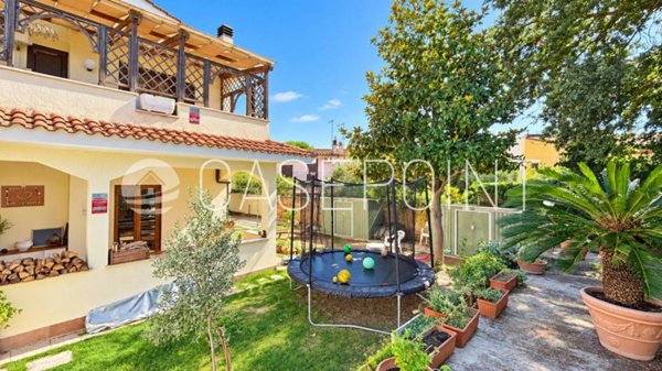 casa indipendente in vendita a Cerveteri in zona Valcanneto