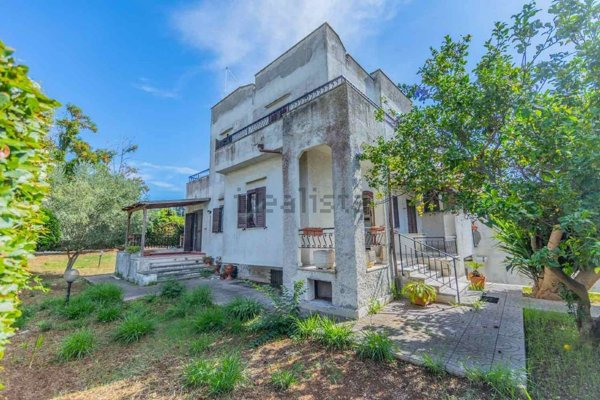 casa indipendente in vendita a Cerveteri in zona Furbara