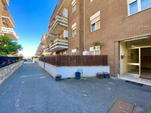 appartamento in vendita a Cerveteri in zona Zambra