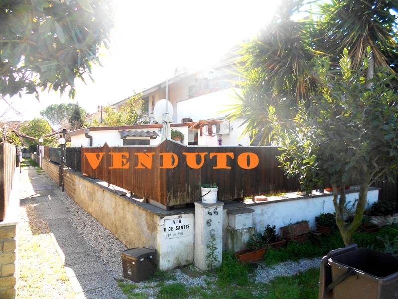 appartamento in vendita a Cerveteri in zona Zambra