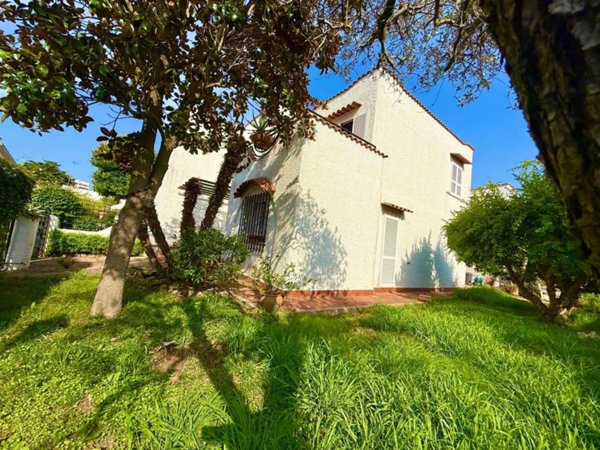 casa indipendente in vendita a Cerveteri in zona Cerenova