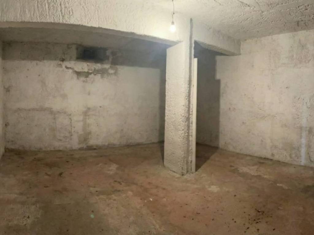 box auto in vendita a Cerveteri in zona Cerenova