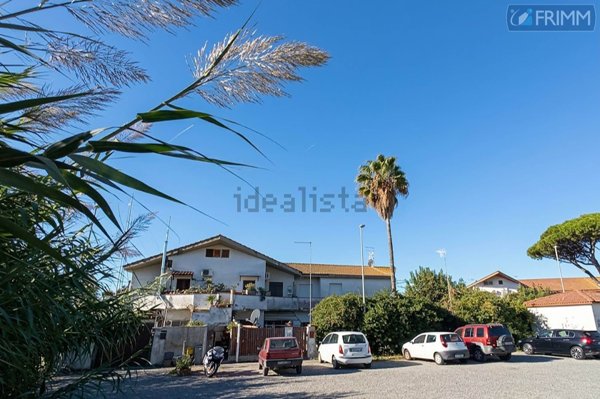 appartamento in vendita a Cerveteri in zona Zambra