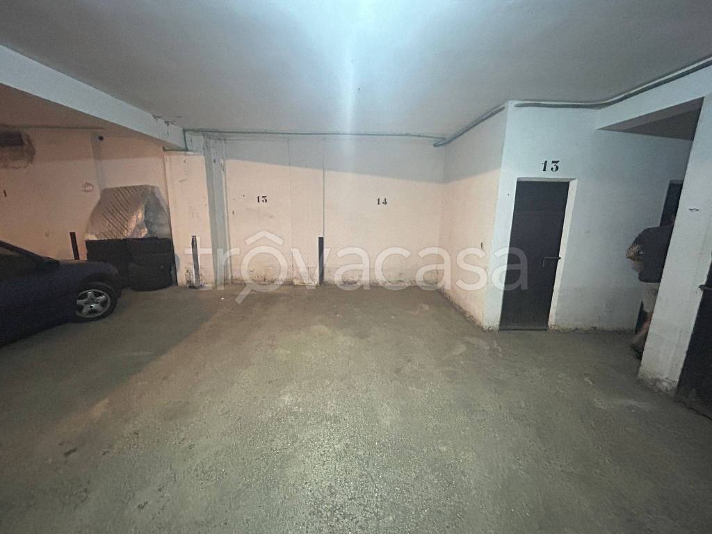 box auto in vendita a Cerveteri in zona Marina di Cerveteri