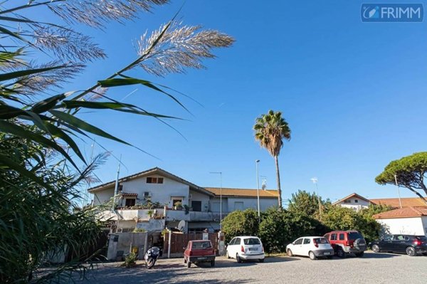 appartamento in vendita a Cerveteri in zona Cerenova