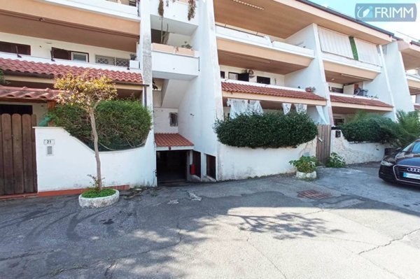 casa indipendente in vendita a Cerveteri in zona Marina di Cerveteri