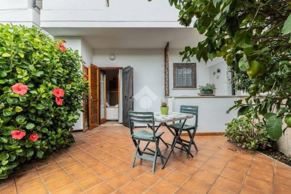 appartamento in vendita a Cerveteri in zona Marina di Cerveteri