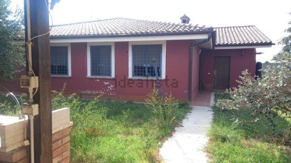 casa indipendente in vendita a Cerveteri in zona Gricciano