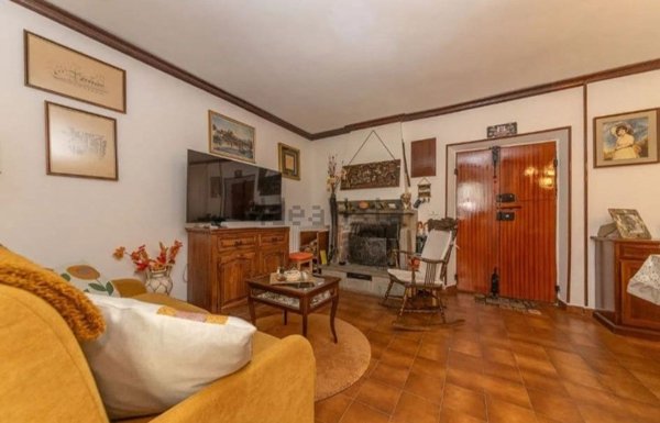 pentavano in vendita a Ciciliano