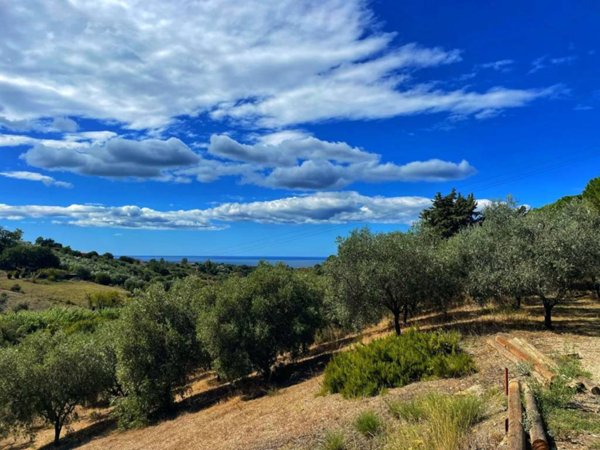 terreno edificabile in vendita a Civitavecchia