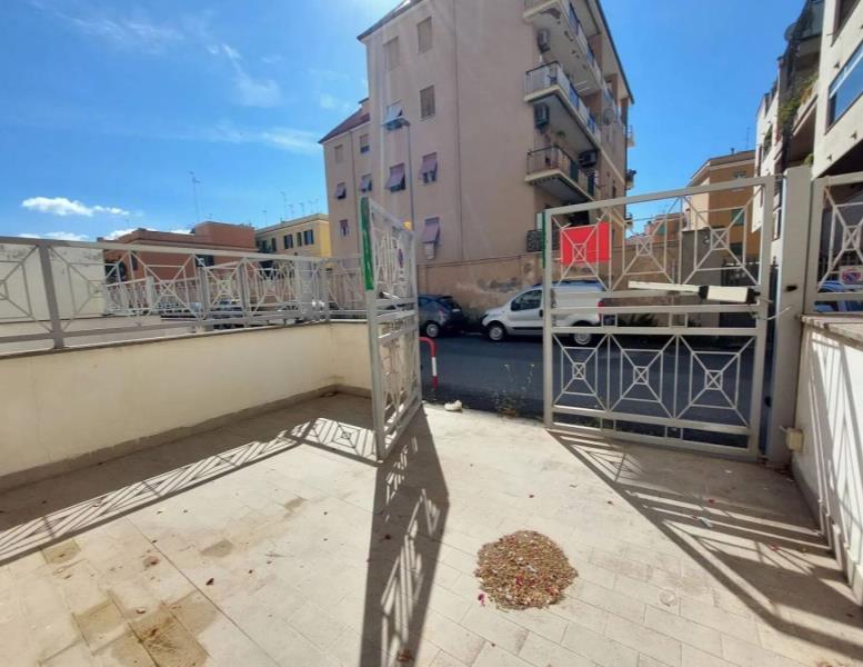 ufficio in vendita a Civitavecchia