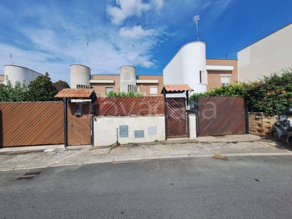 casa indipendente in vendita a Civitavecchia