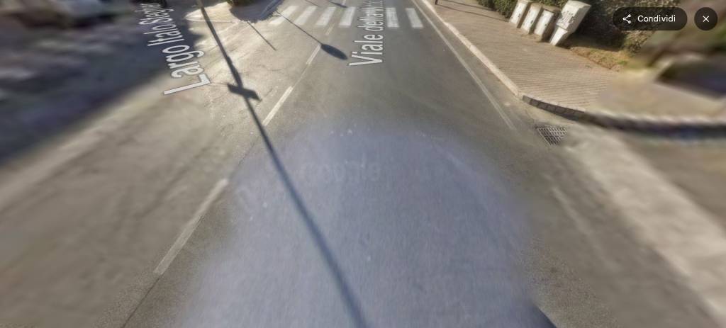 negozio in vendita a Civitavecchia